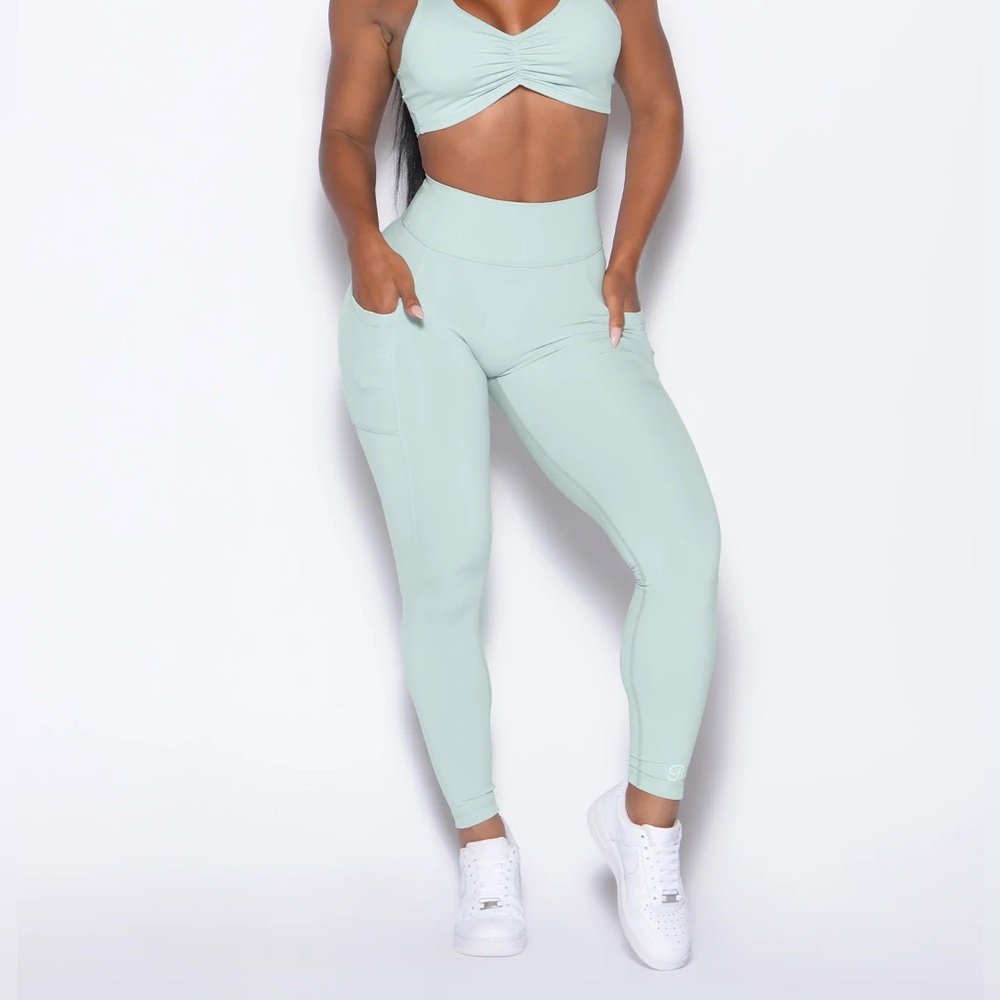 Bombshell Sportswear Define Leggings